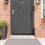 Cumpara ieftin Perdele de usa cu perii cu montare prin insurubare 12 pcs Maro