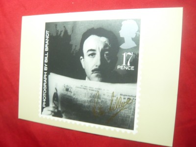 Ilustrata cu actorul Peter Sellers pe timbru ,Marea Britanie foto
