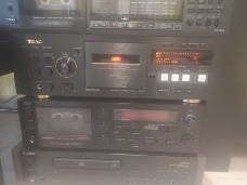 V&amp;acirc;nd deci Teak v8030s negru, fără telecomandă. foto