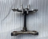 Suzuki GSF600 (WVA8) 2000-2004 Jug inferior superior