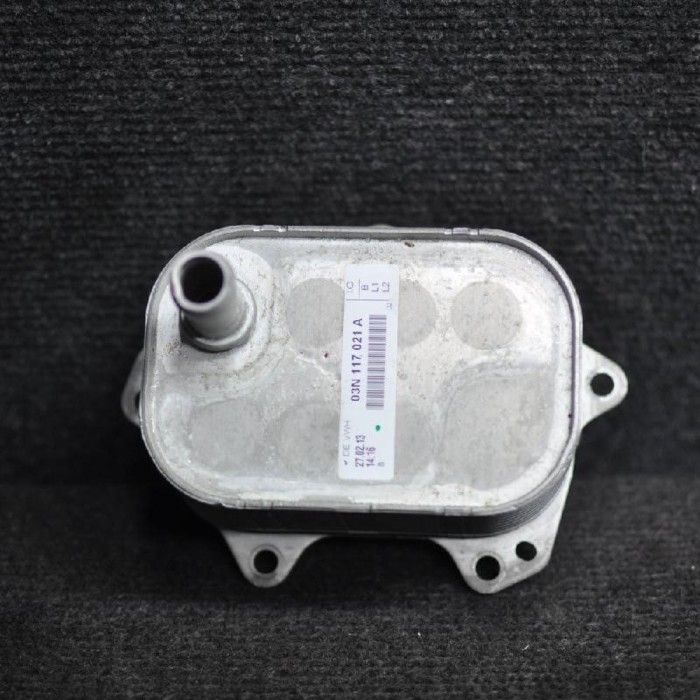 Răcitor de ulei AUDI A5 8T3 2013 OEM: 03N117021A | 1657568
