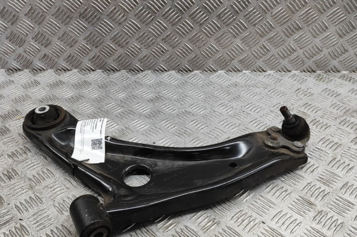 Braț inferior st&acirc;nga față TOYOTA YARIS CROSS MXP_ 2023 OEM: 48606-K0020 | 31966999