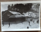 Schiori la Cabana Garbova, Predeal// fotografie perioada comunista, Romania 1900 - 1950, Portrete