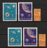 Vietnam, 1966 | Aselenizarea sondei &quot;Luna 9&quot; - Cosmos | NDT, MNH | aph, Spatiu, Nestampilat