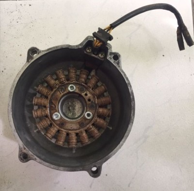 Kawasaki ZR550 Zephy Stator generator foto