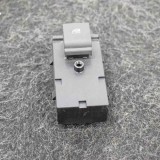 Buton geam ușă st&acirc;nga spate OPEL MOKKA / MOKKA X 2017 OEM: 22915102 | 3362834