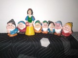 FIGURINE CAUCIUC ALBA CA ZAPADA SI CEI SAPTE PITICI PERIOADA COMUNISTA