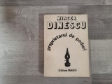 Proprietarul de poduri de Mircea Dinescu