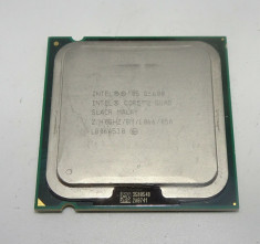 Procesor Intel socket 775 Quad Core Q6600 2.4Ghz 8MB cache 1066Mhz + pasta foto