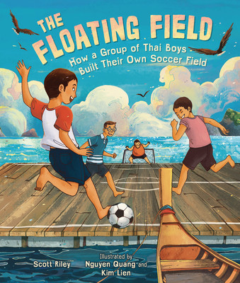 The Floating Field: How a Group of Thai Boys Built Their Own Soccer Field foto