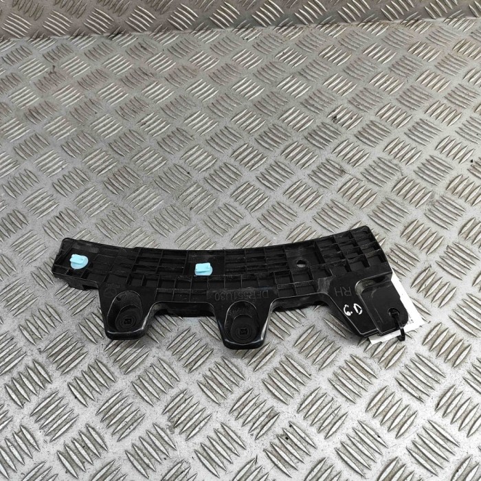 Suport bara de protecție dreapta spate MAZDA CX-30 DM 2023 OEM: DFR5-51-U30 31566016