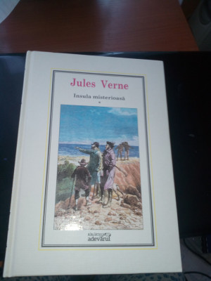 Insula misterioasa-Jules Verne foto
