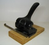 Perforator vintage LEITZ 180 metal