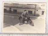 Bnk foto Romania - Bucuresti - motocicleta - interbelica - foto Bilinski, Alb-Negru, Romania 1900 - 1950, Transporturi