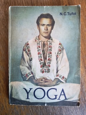 Yoga - N. C. Tufoi / R3P1F foto