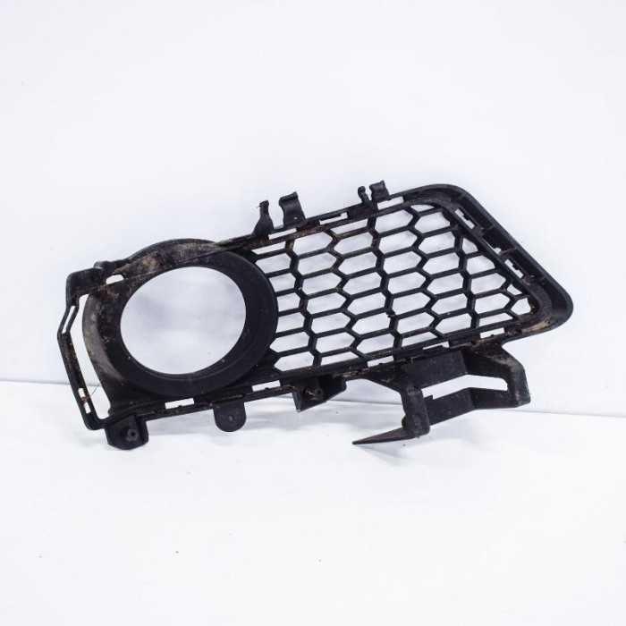 Grila dreapta față BMW 3 Touring F31 2015 OEM: 8062632,18648510 10561653