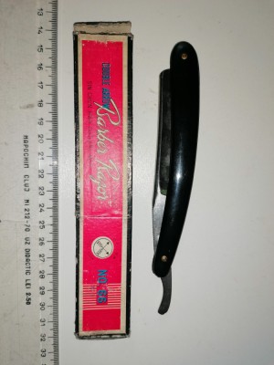BRICI BARBIERIT VINTAGE -BARBER RAZOR - IN CUTIE / PARE NEFOLOSIT BARBER RAZOR foto