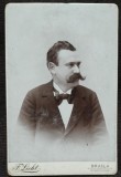 Fotografie pe carton, barbat cu mustata, 1897