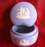 CASETA PORTELAN ENGLEZESC WEDGWOOD BLUE JASPERWARE