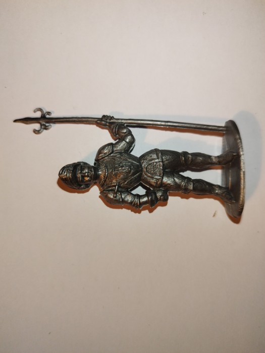 bnk jc Figurina de plastic - Manurba - cavaler medieval