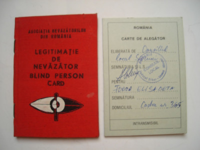 Lot documente: legitimatie de nevazator si carte de alegator foto