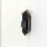 Buton geam ușă st&acirc;nga spate MITSUBISHI L 200 / TRITON KA_T, KB_T 2011 OEM: MR587957 | 29440924