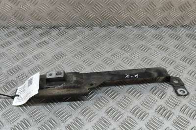 Suport aripa st&amp;acirc;nga față VOLVO XC60 II 246 2020 OEM: 31424580 30429005 foto