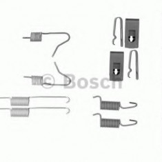 Set accesorii, saboti frana parcare TOYOTA COROLLA Limuzina (E12J, E12T) (2001 - 2008) BOSCH 1 987 475 333