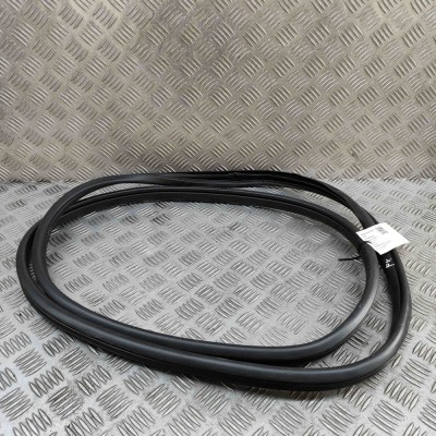 Garnitura ușă st&amp;acirc;nga față MAZDA CX-5 KF 2022 OEM: KB7W-68-911C foto