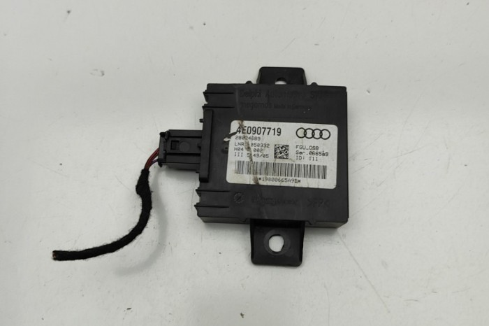Unitate de control alarma AUDI A8 D3 4E2, 4E8 2006 OEM: 4E0907719 30272517