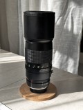 Obiectiv Minolta MC Tele Rokkor 300mm f/4.5 &ndash; tele vintage / compresie / stare foarte bună