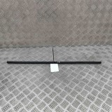 Chedar geam ușă st&acirc;nga față LAND ROVER DEFENDER L315 2005 OEM: MXC5836