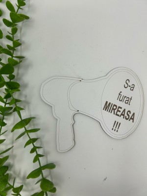 Props in forma de megafon,din MDF foto