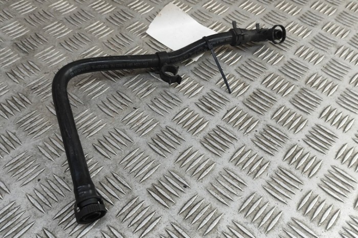 Furtun de lichid de răcire ASTON MARTIN VANTAGE Coupe 2006 OEM: 6G33-9K617-AC 31220441