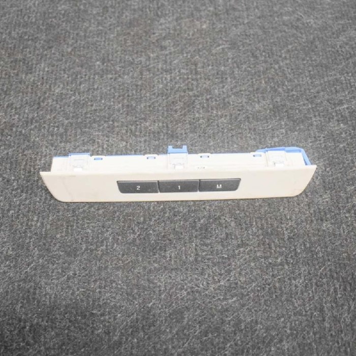 Panou de butoane BMW 5 F10 2010 OEM: 9215811,28227198 | 10702905