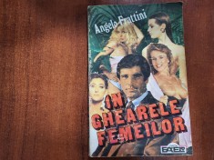 In ghearele femeilor de Angelo Frattini foto