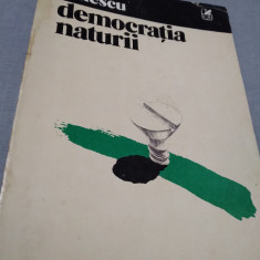 DEMOCRATIA NATURII-MIRCEA DINESCU
