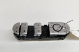 Buton geam ușă dreapta față HYUNDAI IONIQ 5 NE 2020 OEM: 93571-GI850LS5 26558292