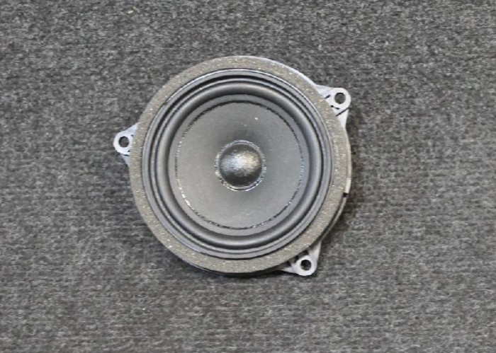 Difuzor ușă st&acirc;nga față BMW 2 Gran Tourer F46 2016 OEM: 9274700 1991775