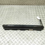 Suport radiator BMW 5 G30 2017 OEM: 8577636,8576305 32580232