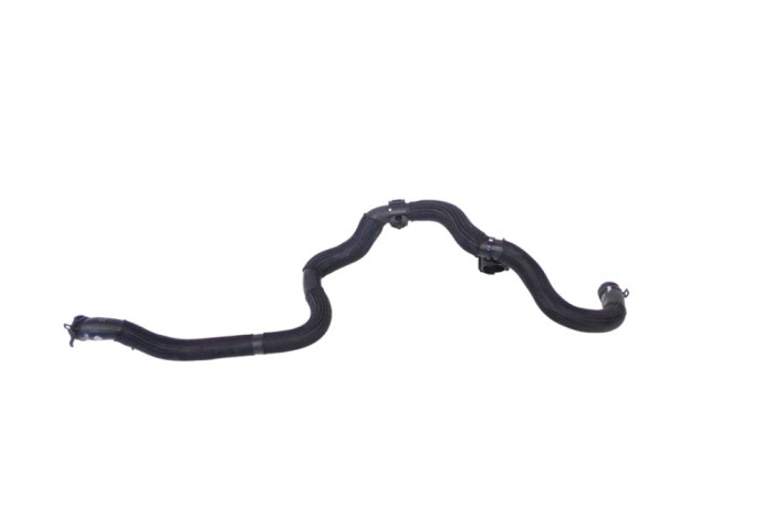 Furtun de lichid de răcire JAGUAR I-PACE X590 2019 OEM: J9D3-8D136-AC 15384350