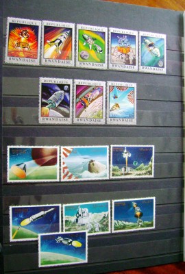 TIMBRE STRAINE -COSMOS foto