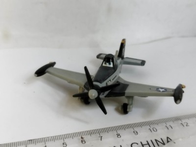 bnk jc Disney Planes X9471 Jolly Wrenches Dusty Crophopper foto