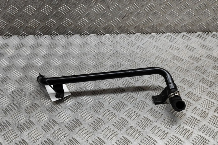 Alt furtun AUDI A4 8E2, B6 2003 OEM: 06B103221G,06B103213T 29072805