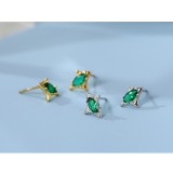 Cercei Stud din Argint 925 Placati cu Aur , zEmerald Polaris, , Cu Design Stea E i Cristal Verde Marquise