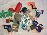 Nerf limonine kendama lego palmier playmaters Star Trek Gumball breloc