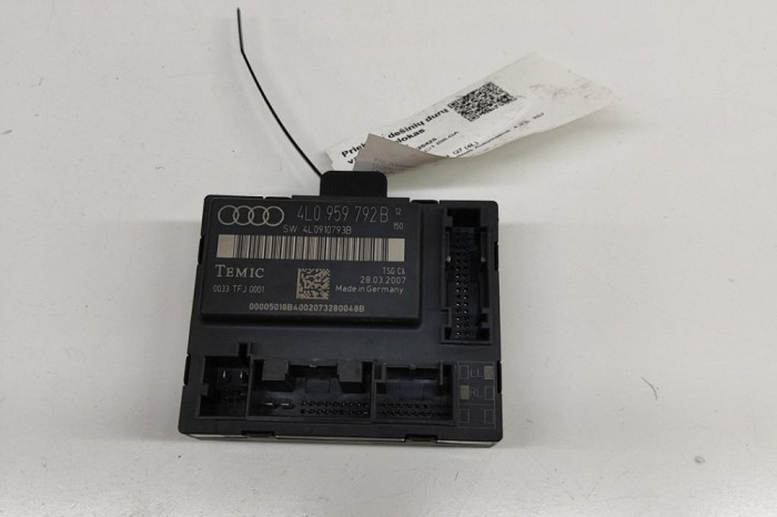 AUDI Q7 4L 2007 OEM: 4L0959792B,4L0910793B SKU: 29771002