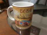 Cana Dubai decorata frumos cu atractiile orasului | Perfect pt cadou