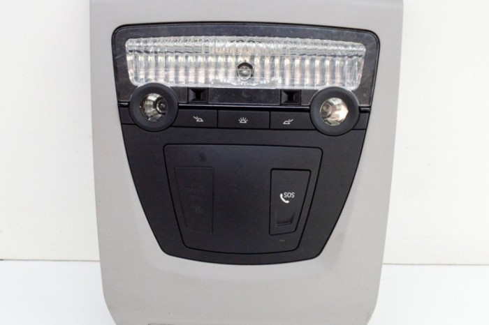 Iluminare interioară BMW 5 F10 2014 OEM: 9240763 18037157