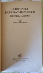 Titlu: Drumul ascuns